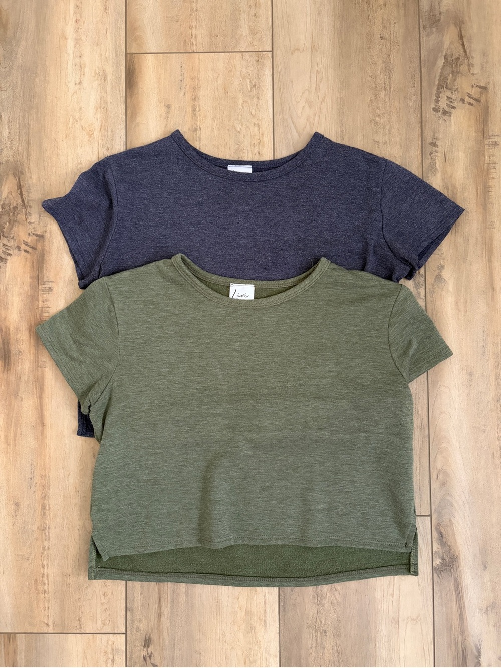 Olivia Rae Short Sleeve Tee in Olive Green and Heather Navy